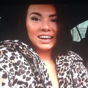 Meet your Posher, Hailey